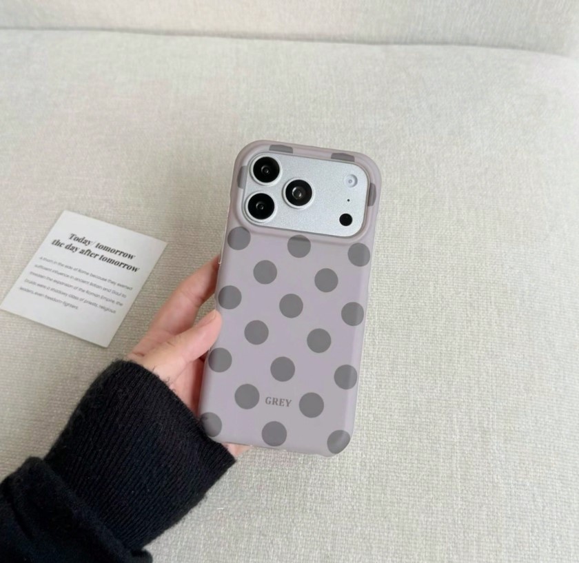 iPhone 16 Pro Max Round Edge Dots Case - Purple 35779 - image 1